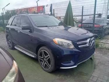 Mercedes-Benz GLE 400