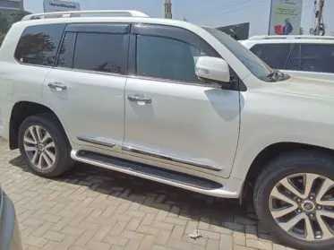 Toyota Landcruiser ZX