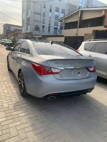 Hyundai Sonata