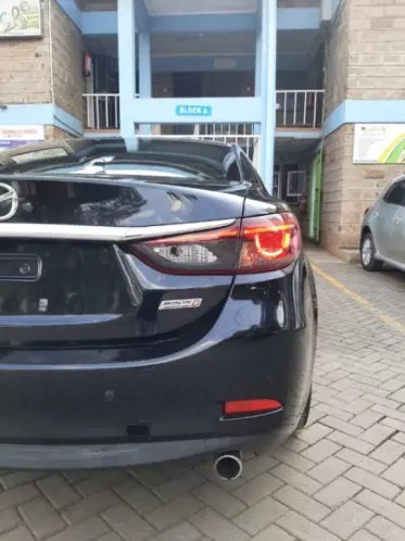 Mazda Atenza