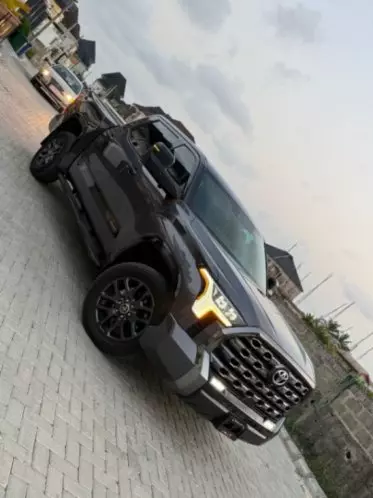Toyota Tundra