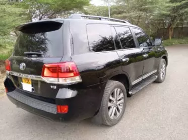 Toyota Landcruiser ZX