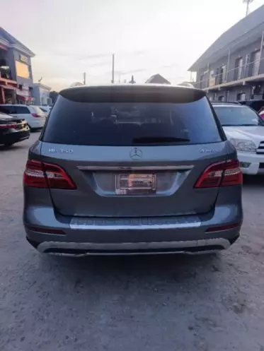 Mercedes-Benz ML 350