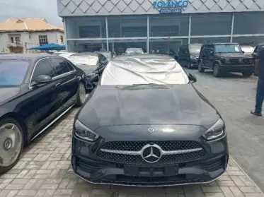 Mercedes-Benz C 300