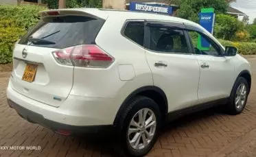 Nissan X- trail