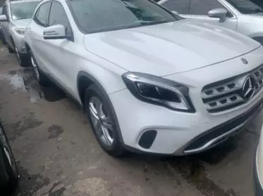Mercedes-Benz GLA 250