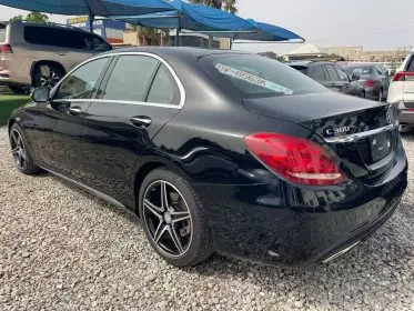 Mercedes-Benz C 300