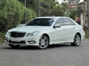 Mercedes-Benz E 250