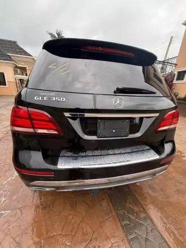 Mercedes-Benz GLE 350