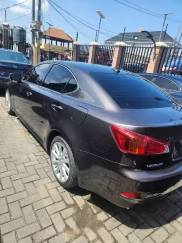 Lexus IS 250