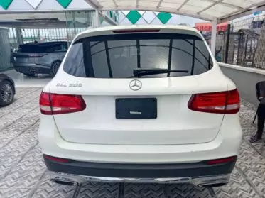 Mercedes-Benz GLC 300
