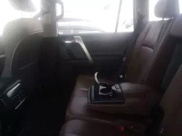 Toyota Landcruiser Prado