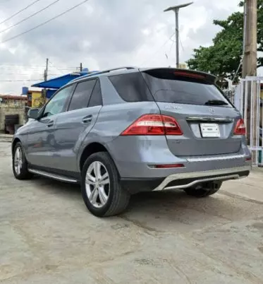 Mercedes-Benz ML 350