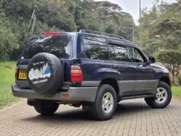 Toyota Land Cruiser