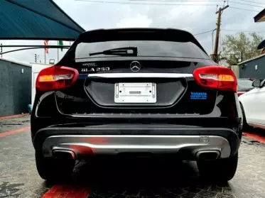 Mercedes-Benz GLA 250