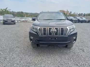 Toyota Landcruiser prado TZ