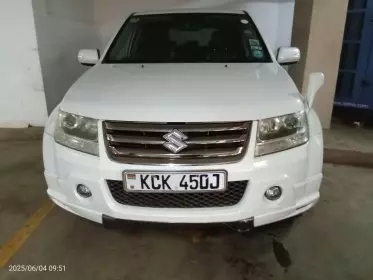 SUZUKI Escudo