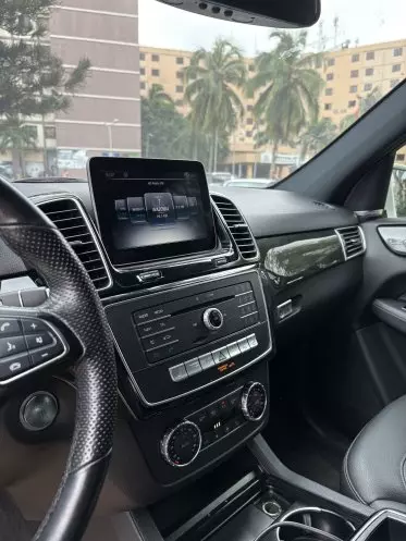 Mercedes-Benz GLE 350