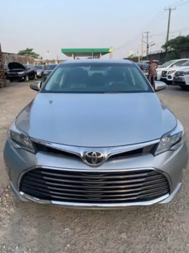 Toyota Avalon