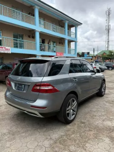 Mercedes-Benz ML 350