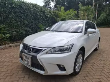Lexus CT 200h