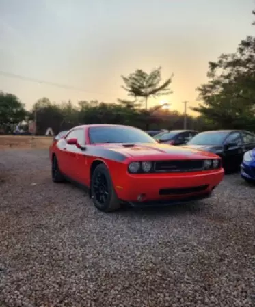 Dodge Challenger