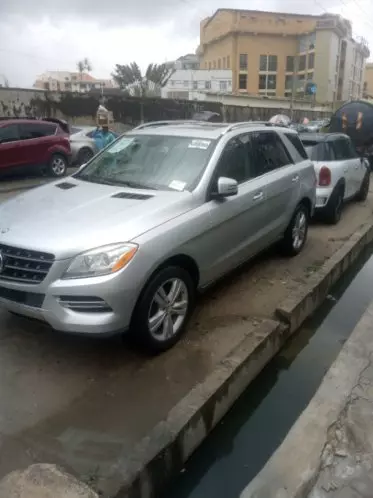 Mercedes-Benz ML 350