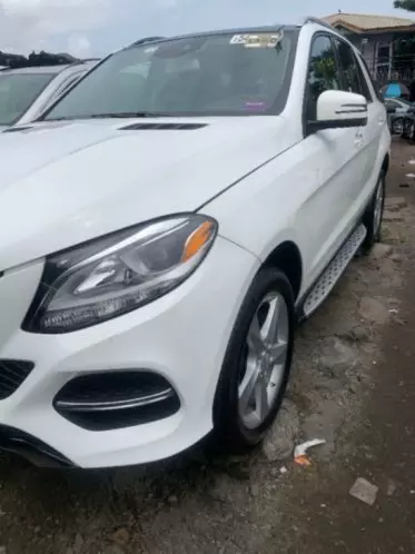 Mercedes-Benz GLE 350