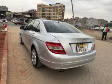Mercedes-Benz C 200