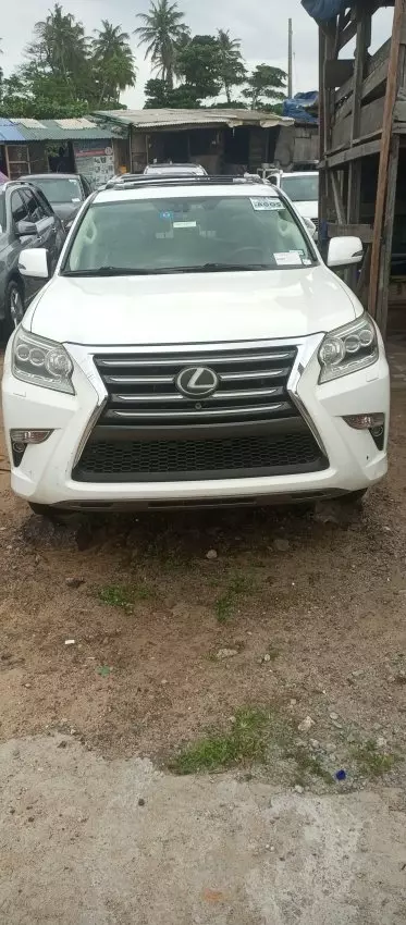Lexus GX