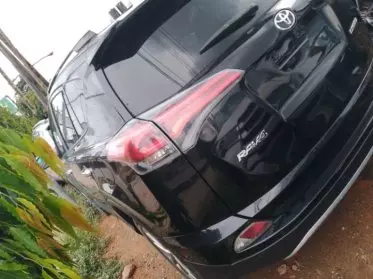 Toyota RAV 4