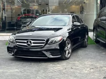 Mercedes-Benz E 300