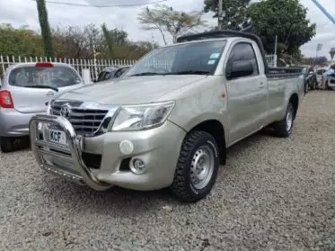Toyota Hilux 
