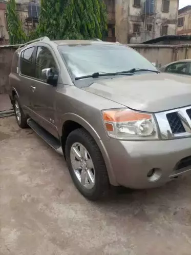 Nissan Armada