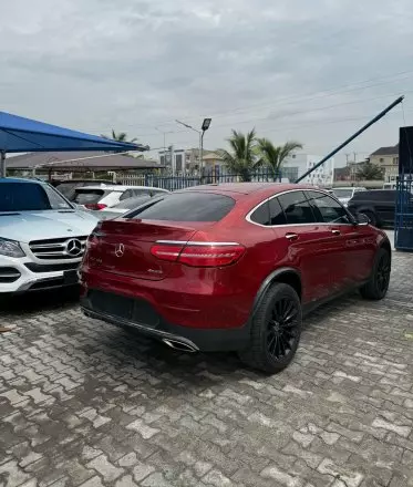 Mercedes-Benz GLC 300