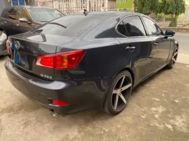 Lexus IS 250