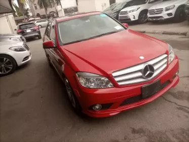 Mercedes-Benz C 300