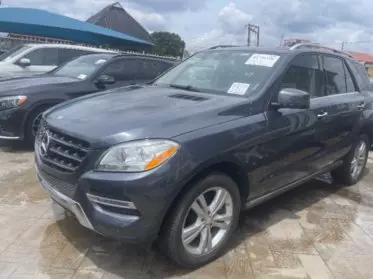 Mercedes-Benz ML 350