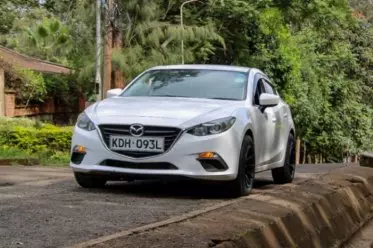 Mazda Axela 