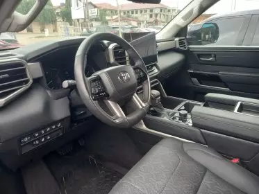 Toyota Tundra