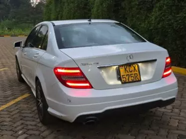 Mercedes-Benz C 180