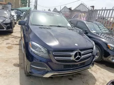 Mercedes-Benz GLE 350