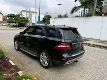 Mercedes-Benz ML 350