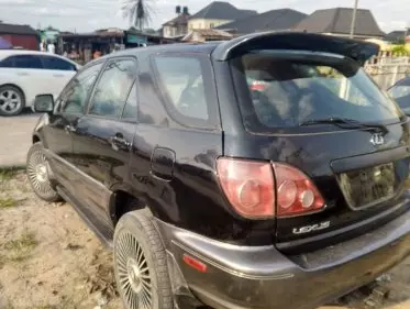 Lexus RX 300