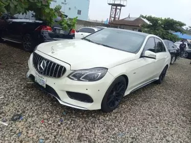 Mercedes-Benz E 350