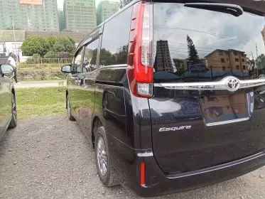 Toyota esquire