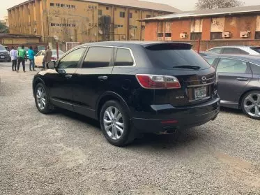 Mazda CX-9