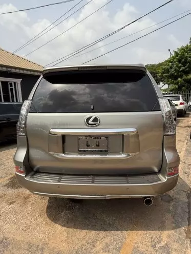 Lexus GX 460