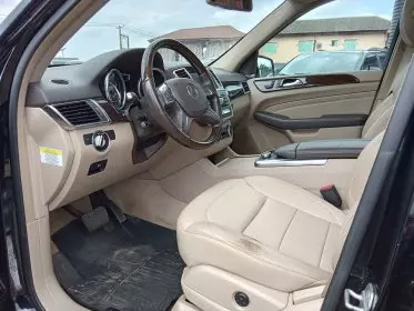 Mercedes-Benz ML 350