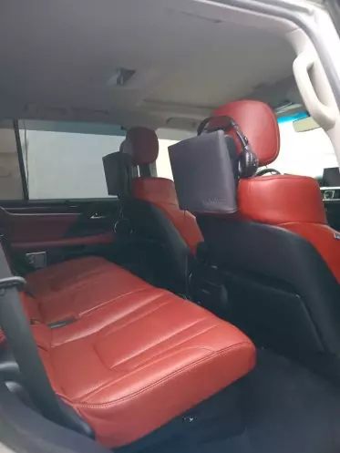 Lexus LX 570